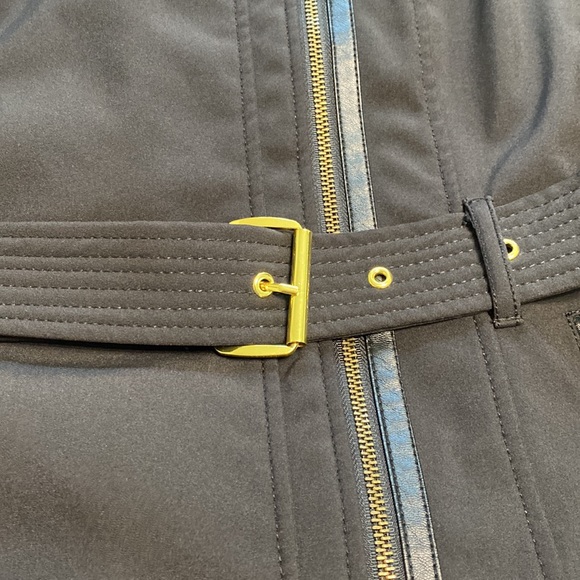 Michael Koran’s Jacket - Picture 5 of 16